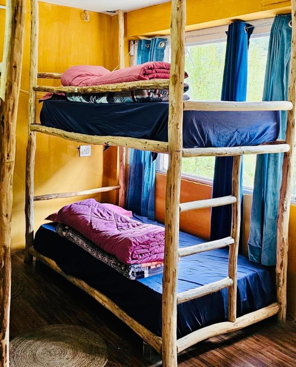 Hostel 360 Degree, Jibhi Eksteriør bilde