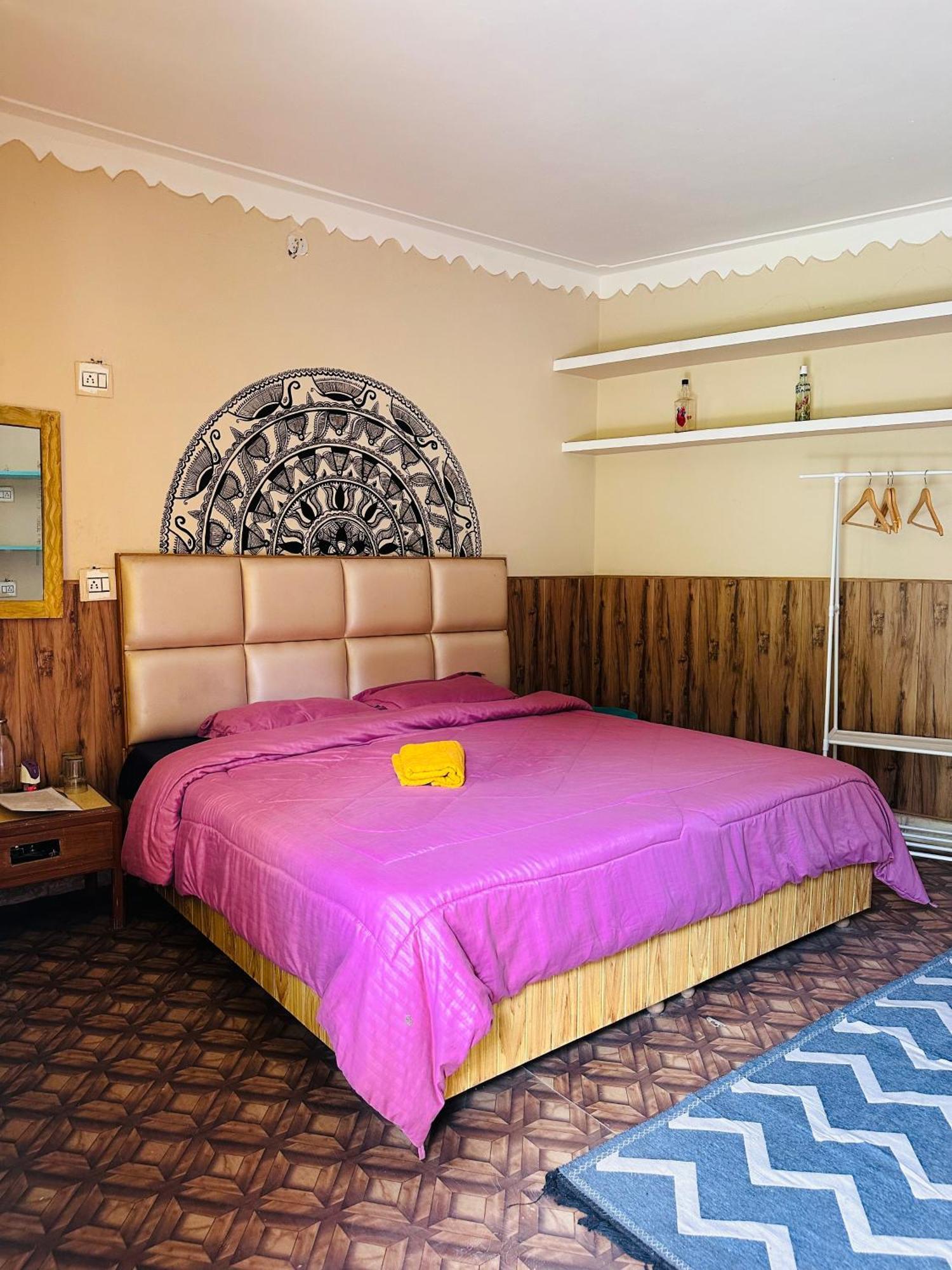 Hostel 360 Degree, Jibhi Eksteriør bilde